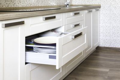 High-quality slides extend the life of your drawers, preventing wear and tear