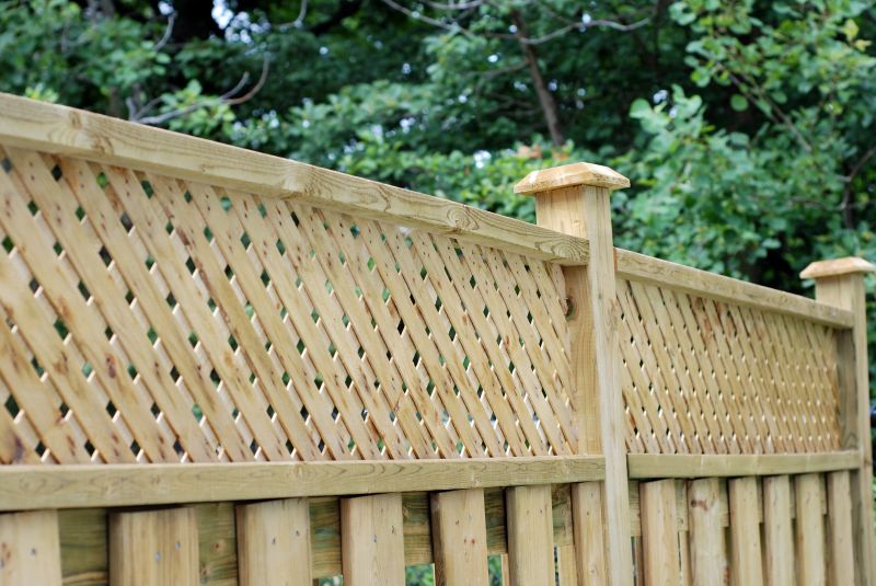 Privacy Fence Construction in Muskegon, MI